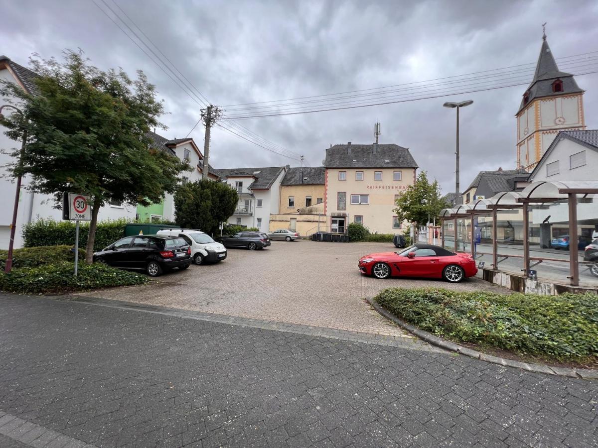 Gross, Modern, Vollausgestattet, Gemuetlich Mit Kueche Und Parkplatz Fuer Urlaub Oder Business Apartment Kettig Exterior foto