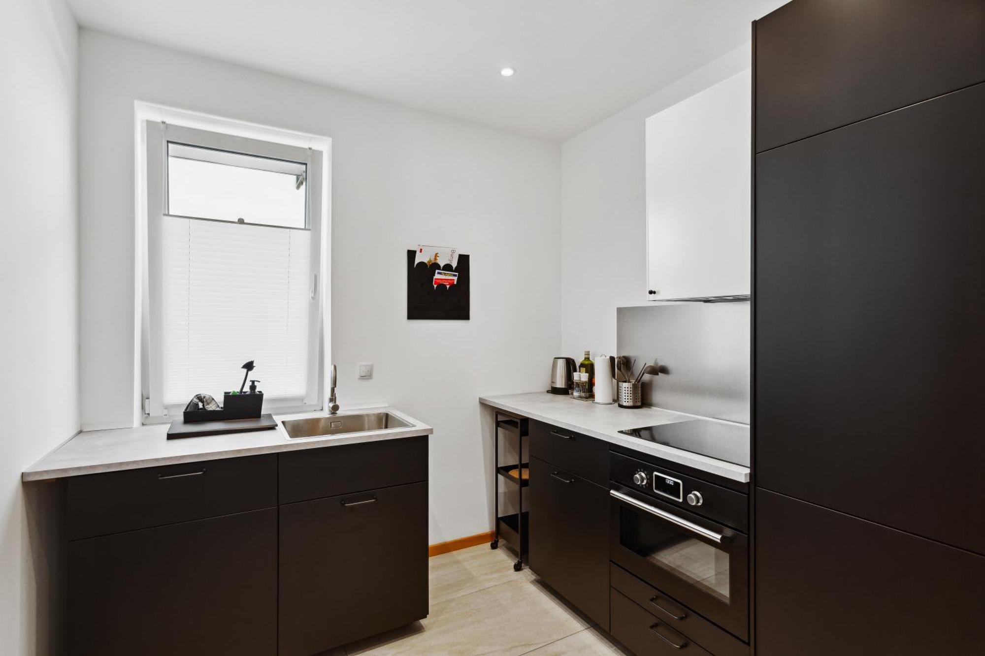 Gross, Modern, Vollausgestattet, Gemuetlich Mit Kueche Und Parkplatz Fuer Urlaub Oder Business Apartment Kettig Exterior foto