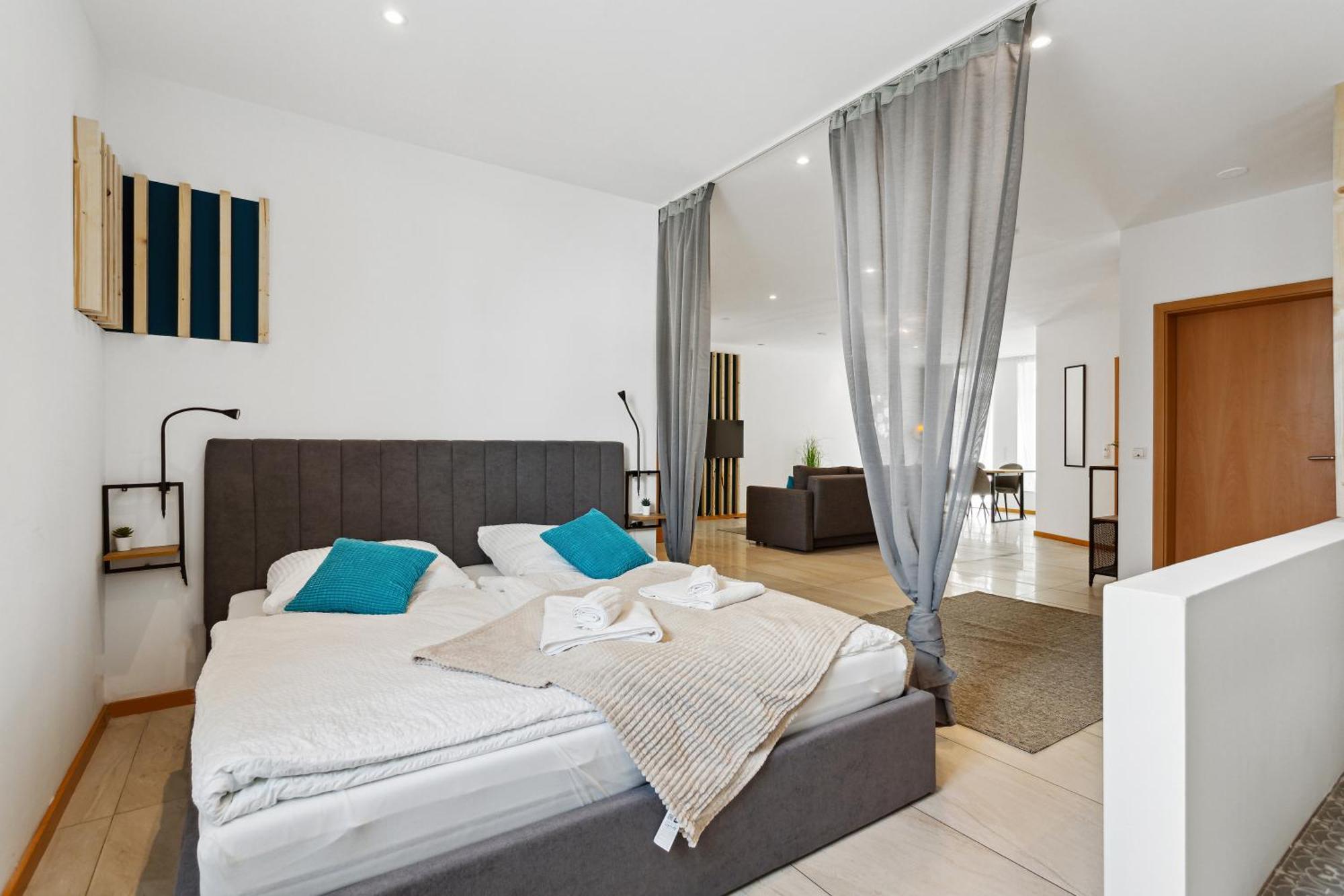 Gross, Modern, Vollausgestattet, Gemuetlich Mit Kueche Und Parkplatz Fuer Urlaub Oder Business Apartment Kettig Exterior foto