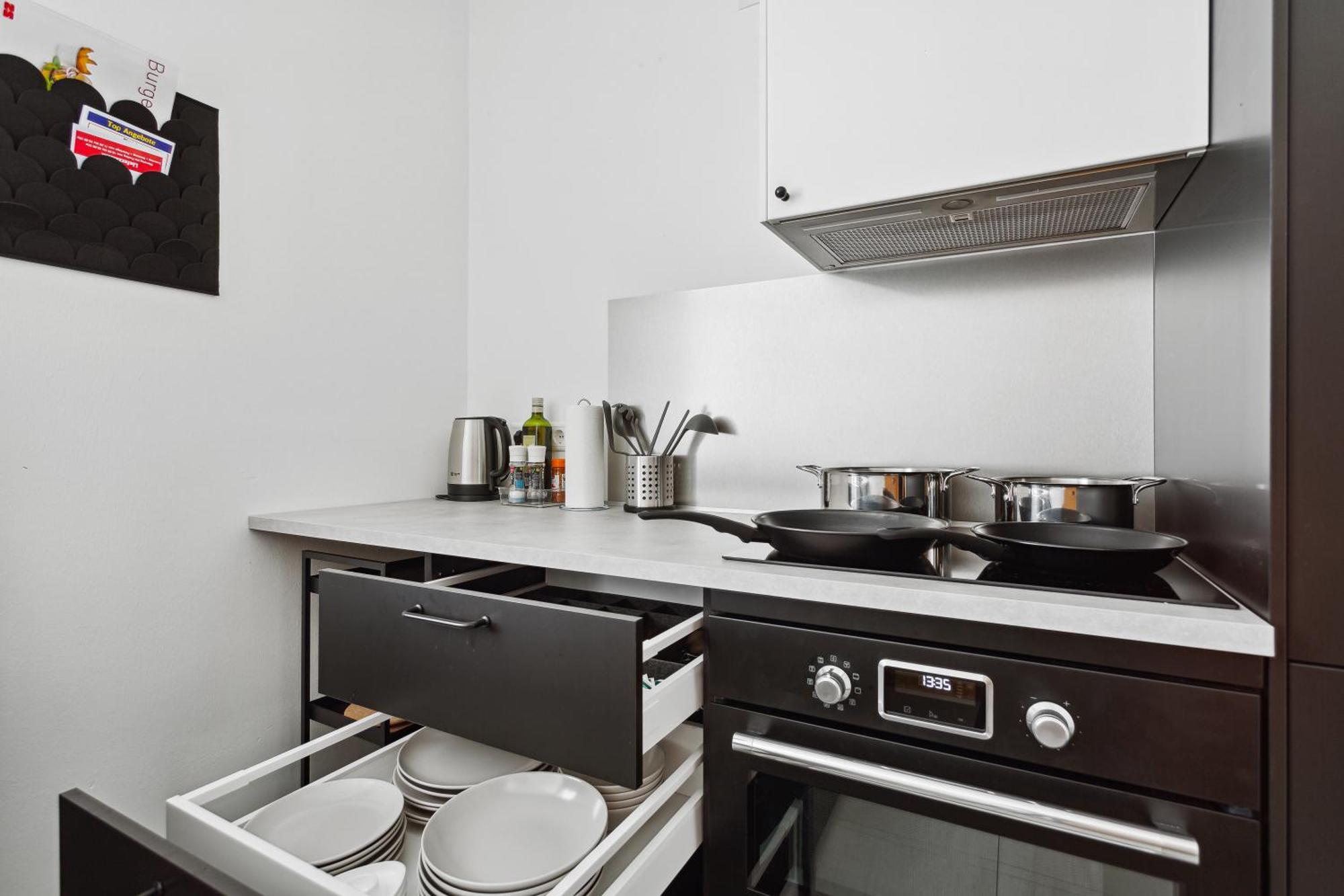 Gross, Modern, Vollausgestattet, Gemuetlich Mit Kueche Und Parkplatz Fuer Urlaub Oder Business Apartment Kettig Exterior foto